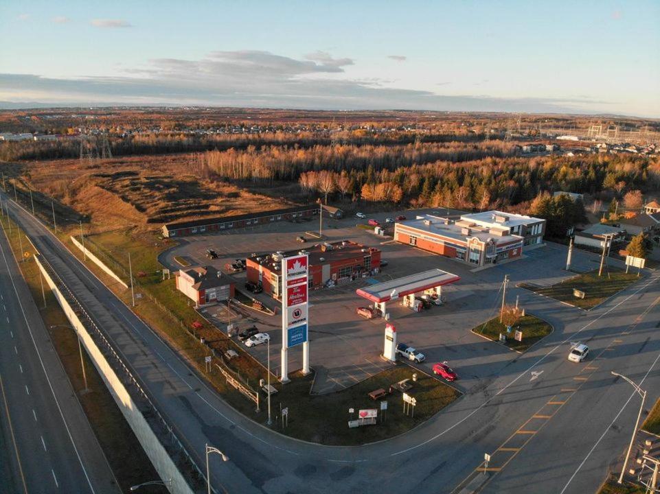 Motel Express Saint-Antonin Екстериор снимка